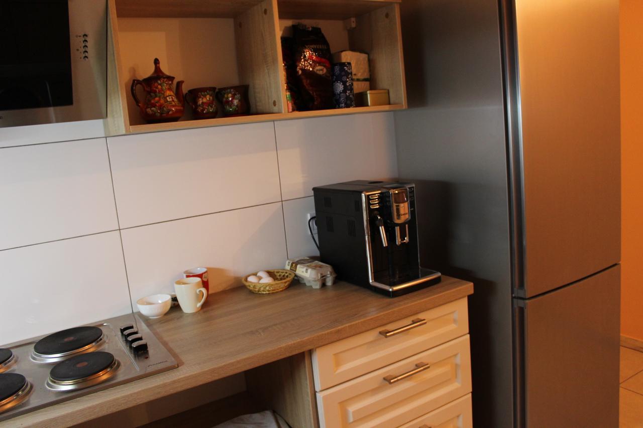 Barin House Hotell Sumy Exteriör bild
